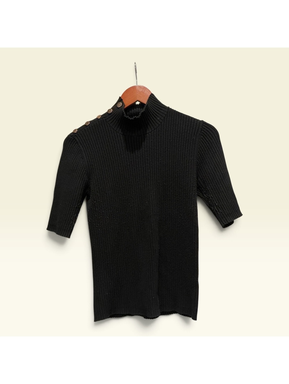 Elie Tahari Black Ribbed Knit Short Sleeve Sweater with Side